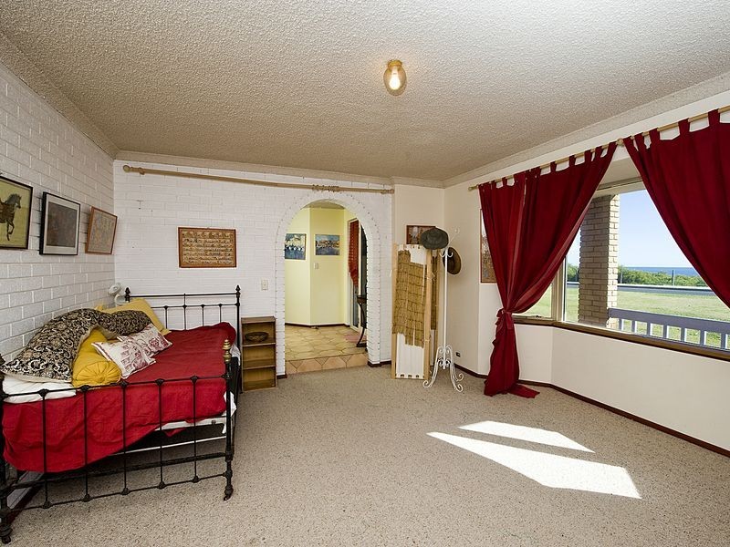 180 Ormsby Terrace, Silver Sands WA 6210