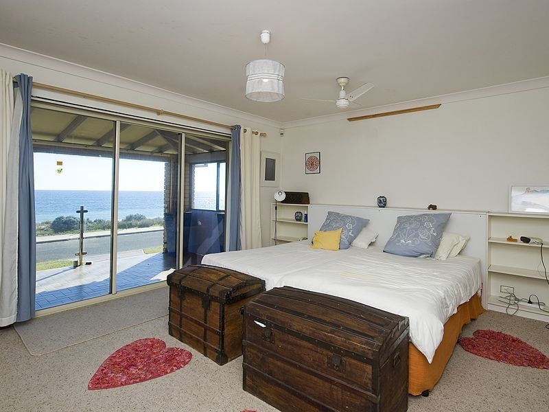 180 Ormsby Terrace, Silver Sands WA 6210