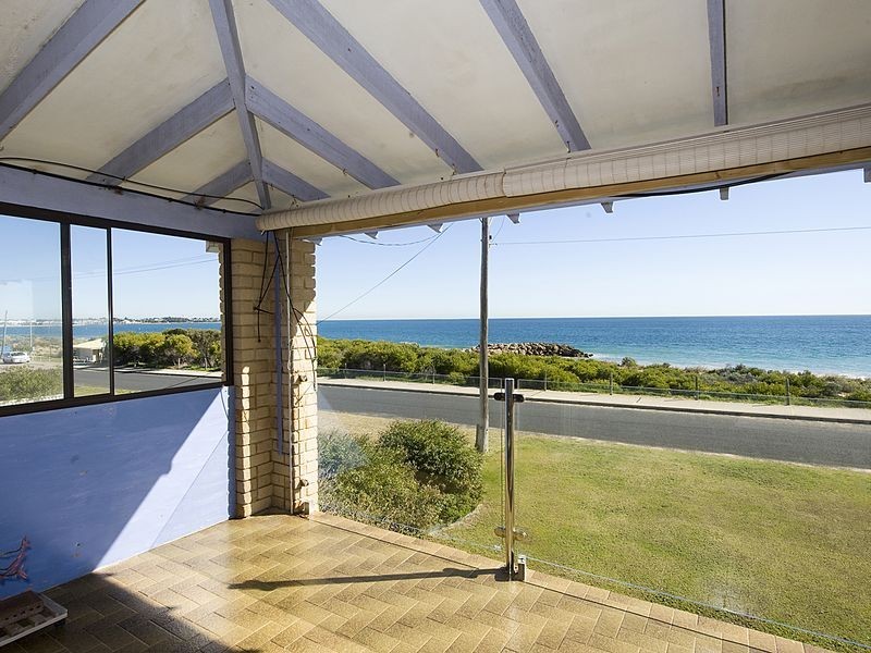 180 Ormsby Terrace, Silver Sands WA 6210