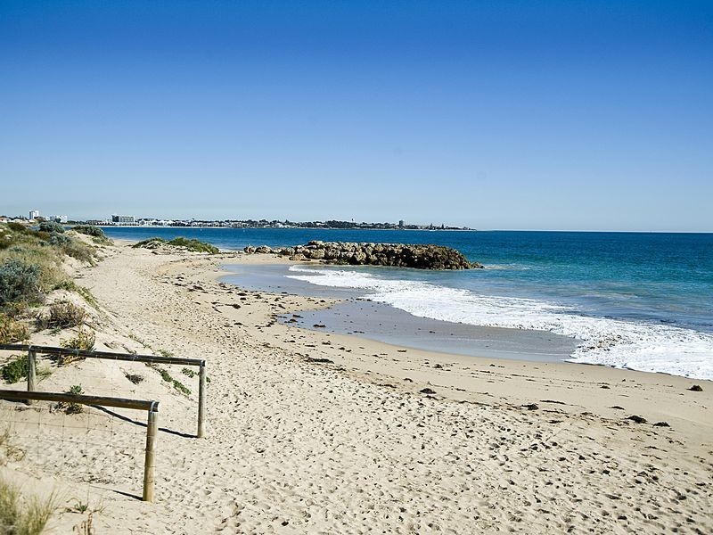 180 Ormsby Terrace, Silver Sands WA 6210