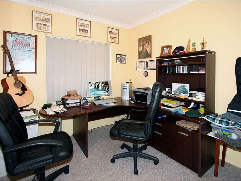 2/5 Oversby Street, Halls Head WA 6210
