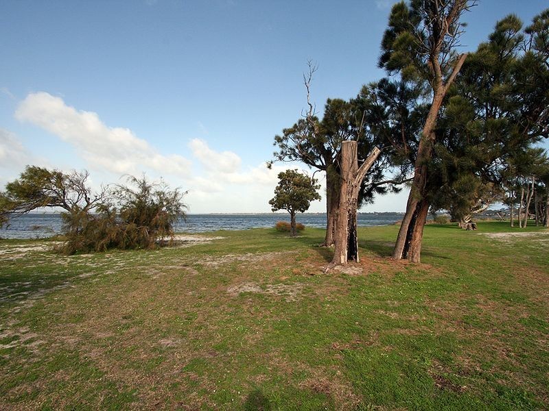 1 Georgette Court, Falcon WA 6210