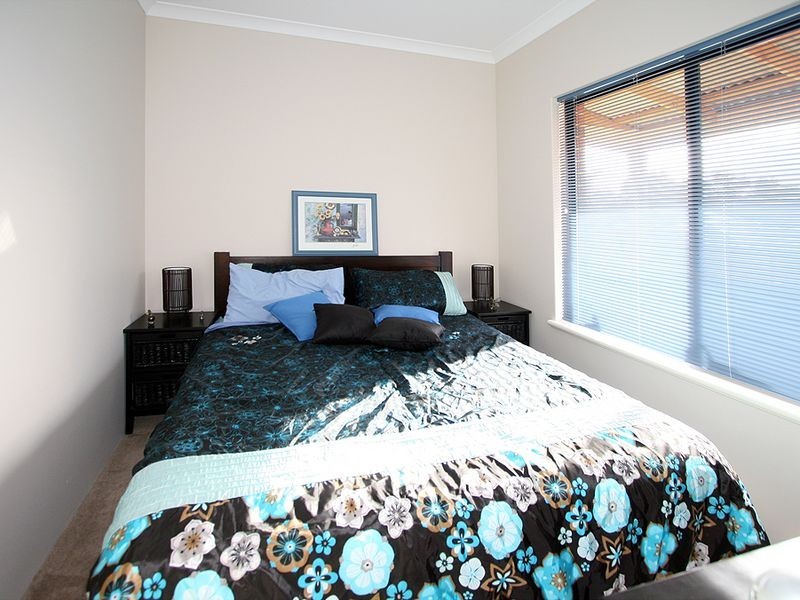 8 Summer Drive, Dawesville WA 6211