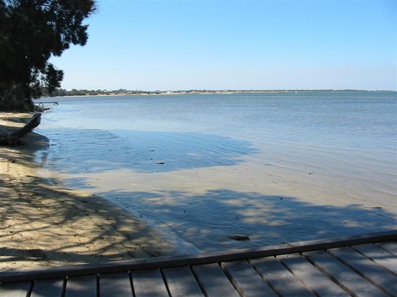 8 Summer Drive, Dawesville WA 6211