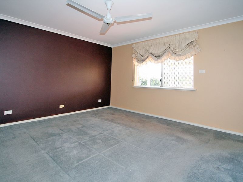 52 Portmarnock Circle, Halls Head WA 6210