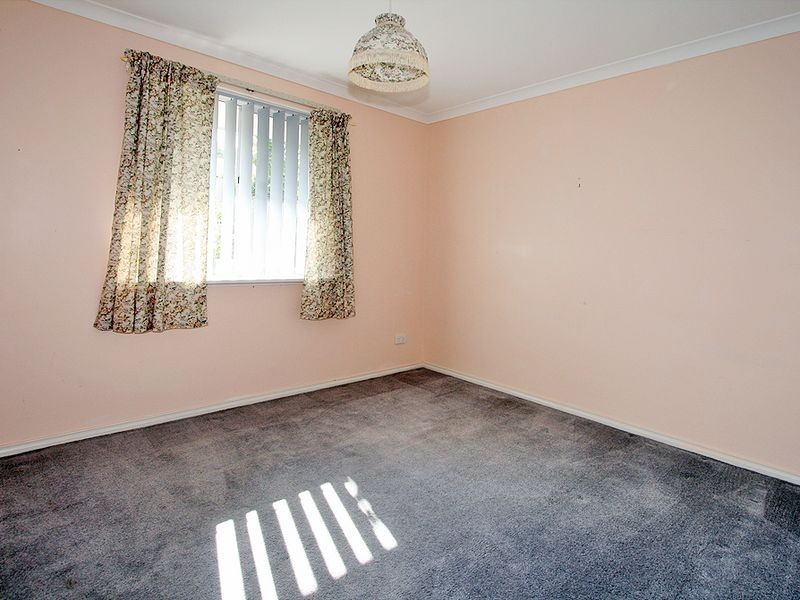 52 Portmarnock Circle, Halls Head WA 6210