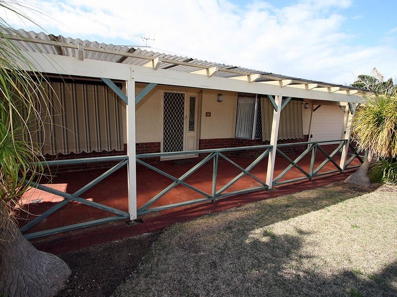 52 Portmarnock Circle, Halls Head WA 6210