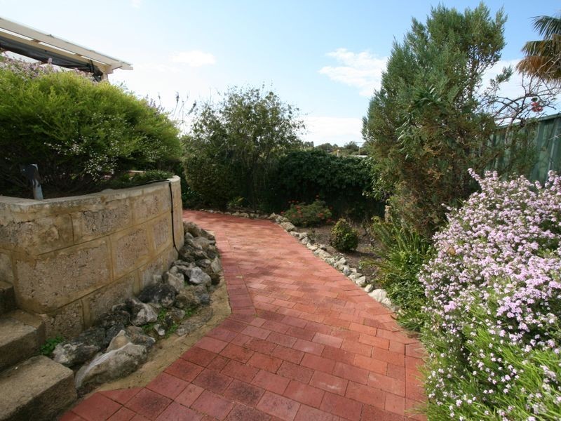 52 Portmarnock Circle, Halls Head WA 6210