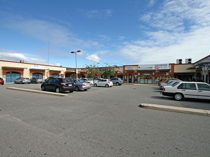 52 Portmarnock Circle, Halls Head WA 6210