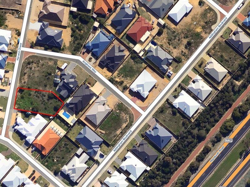 4 Harvest Chase, Madora Bay WA 6210