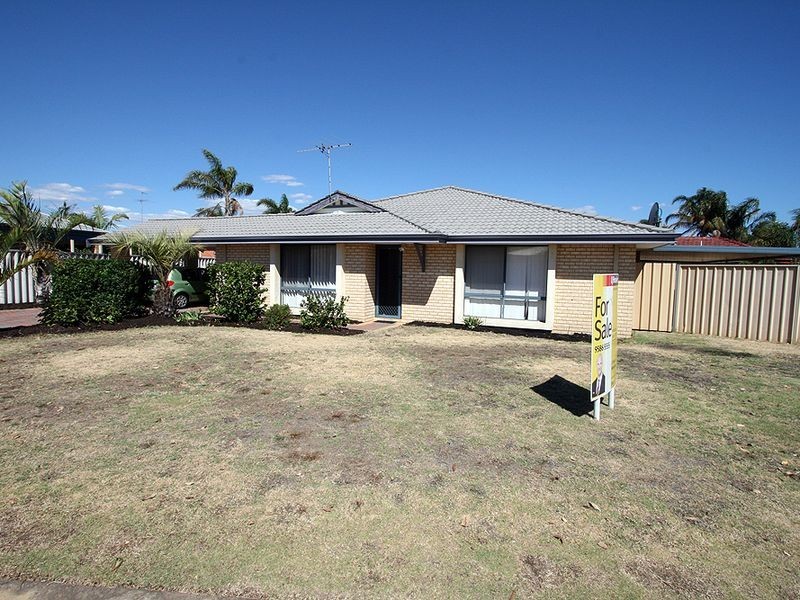 1 Rosebud Place, Halls Head WA 6210