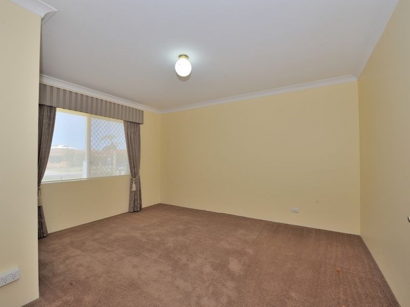 1/14 Chepstow Drive, Mandurah WA 6210