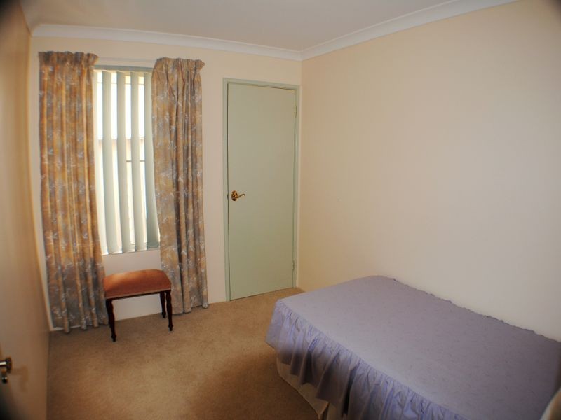 5 Castleward Place, Erskine WA 6210