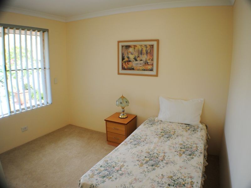 5 Castleward Place, Erskine WA 6210