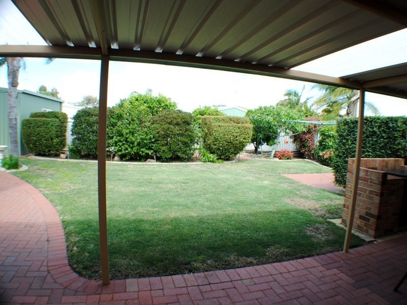 5 Castleward Place, Erskine WA 6210