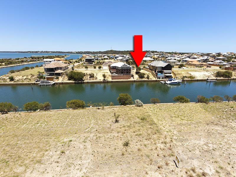 21 Sandpiper Island Retreat, Wannanup WA 6210