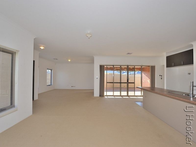 159 Yindana Boulevard, Lakelands WA 6180