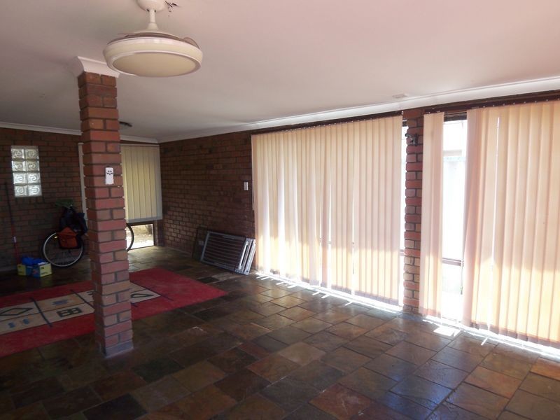 14 Tanderra Place, South Yunderup WA 6208