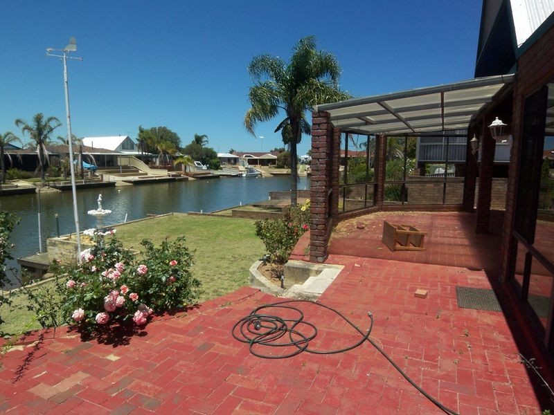 14 Tanderra Place, South Yunderup WA 6208