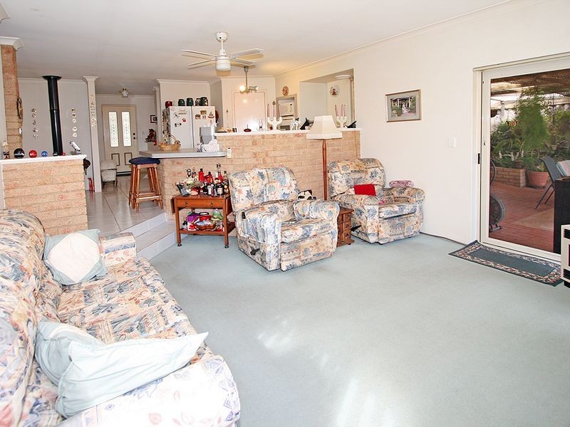 7 Briar Court, Greenfields WA 6210