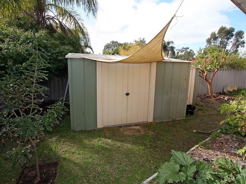 7 Briar Court, Greenfields WA 6210