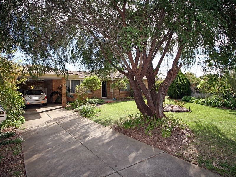 7 Briar Court, Greenfields WA 6210