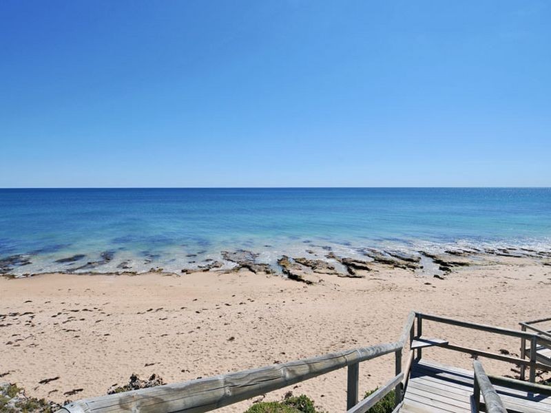 2B Coral Court, Halls Head WA 6210