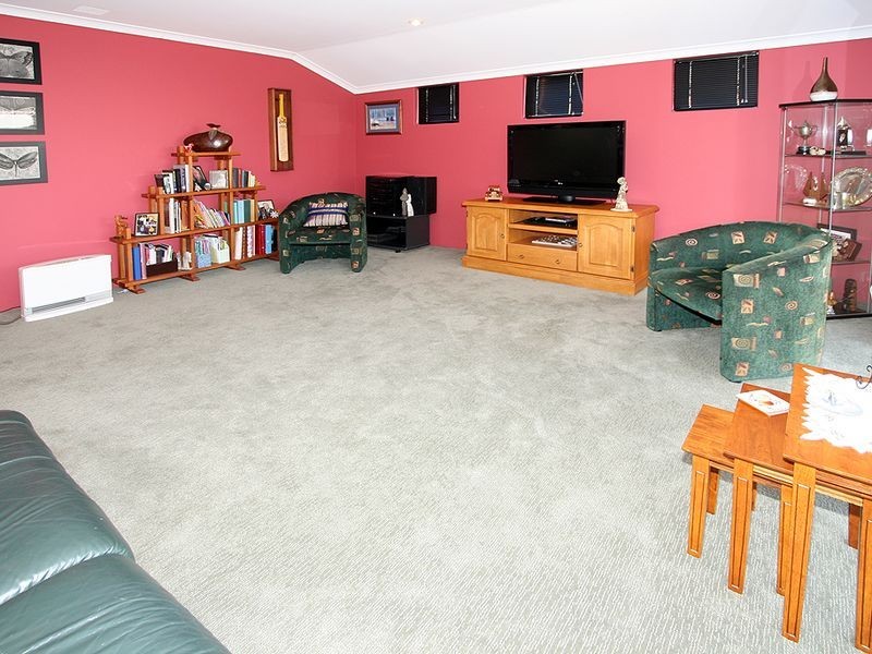 84 Willoughbridge Crescent, Erskine WA 6210