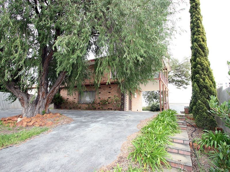 40 Shayne Street, Halls Head WA 6210