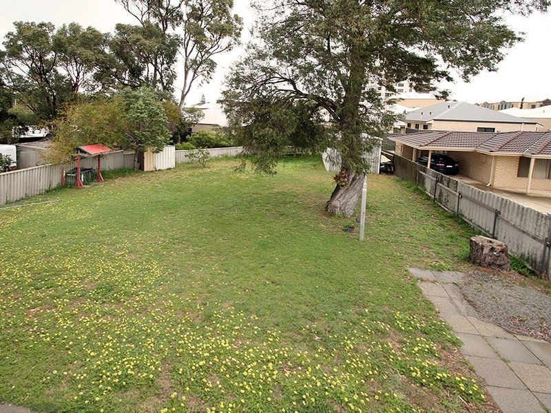 40 Shayne Street, Halls Head WA 6210