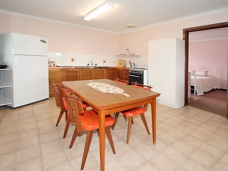 40 Shayne Street, Halls Head WA 6210