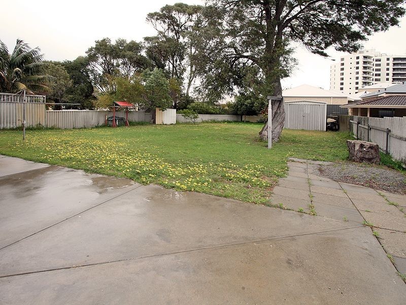 40 Shayne Street, Halls Head WA 6210