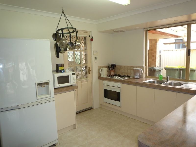 17 Georgette Court, Falcon WA 6210