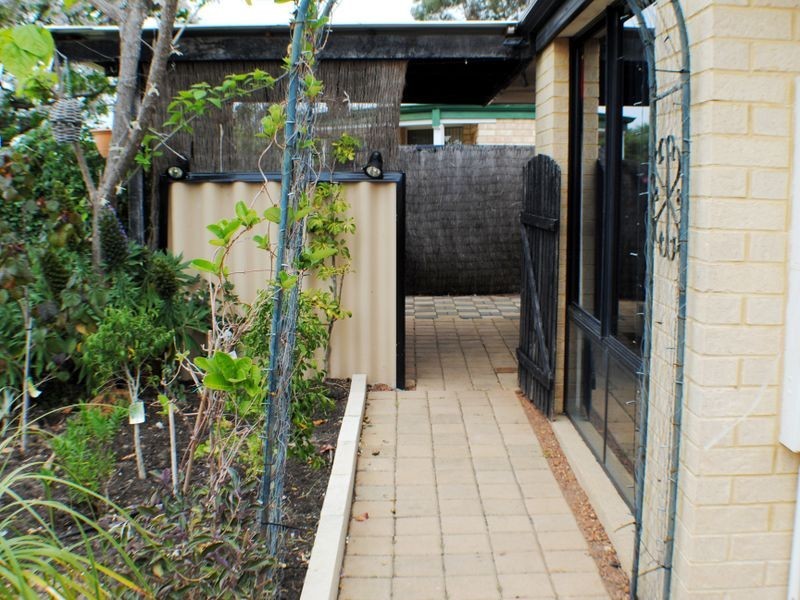 7 Kalgan Retreat, Greenfields WA 6210