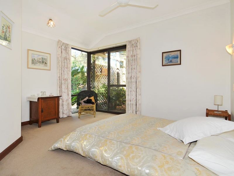 15 Nutbush Avenue, Falcon WA 6210