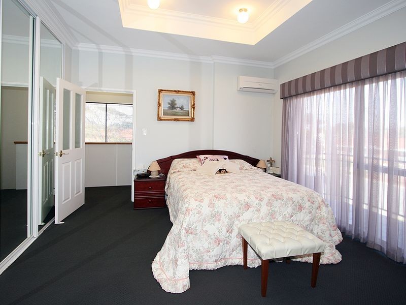 54A Hackett Street, Mandurah WA 6210