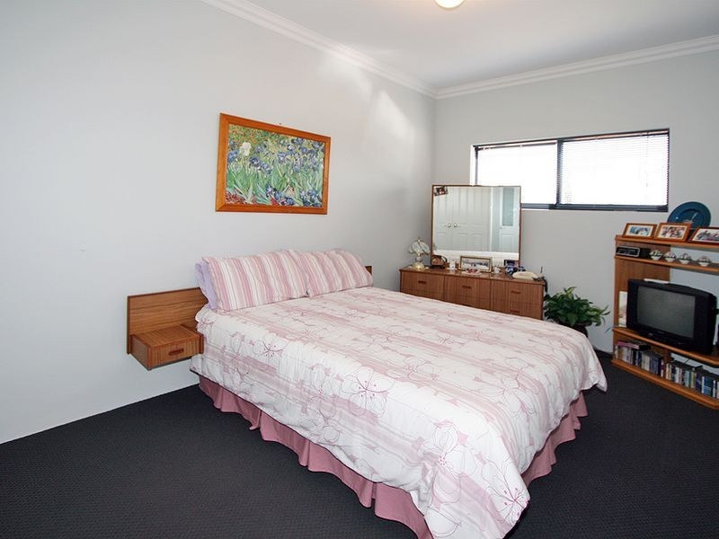 54A Hackett Street, Mandurah WA 6210