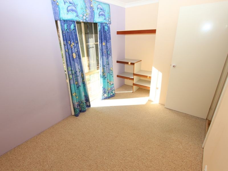 1 Seaton Close, Halls Head WA 6210