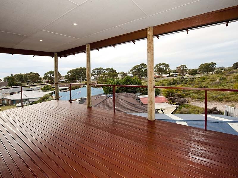 11 Charlotte Court, Madora Bay WA 6210
