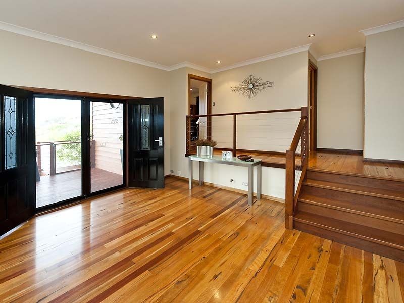 11 Charlotte Court, Madora Bay WA 6210