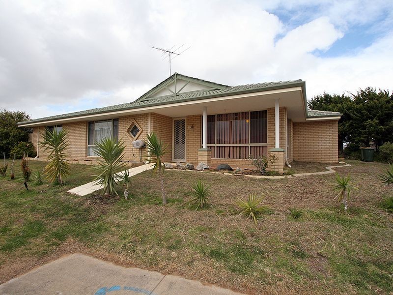 19 Seminole Avenue, Meadow Springs WA 6210