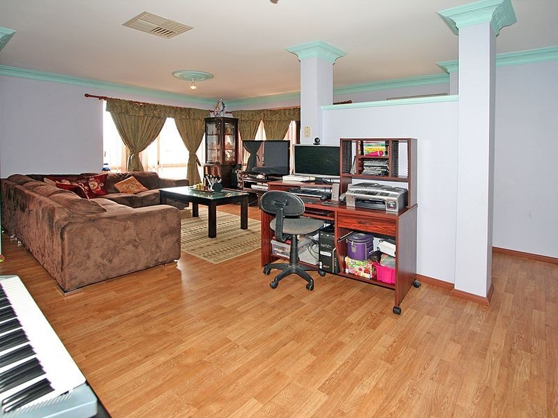 19 Seminole Avenue, Meadow Springs WA 6210