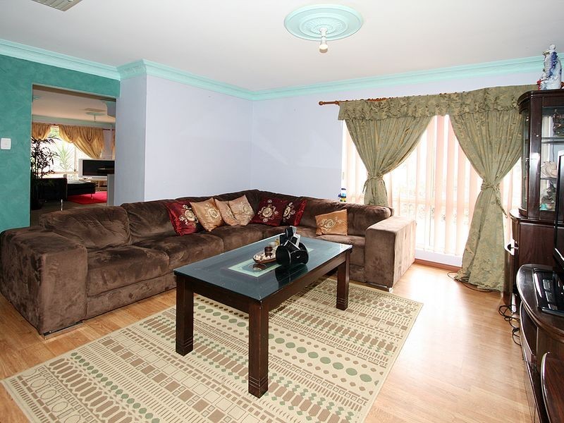 19 Seminole Avenue, Meadow Springs WA 6210