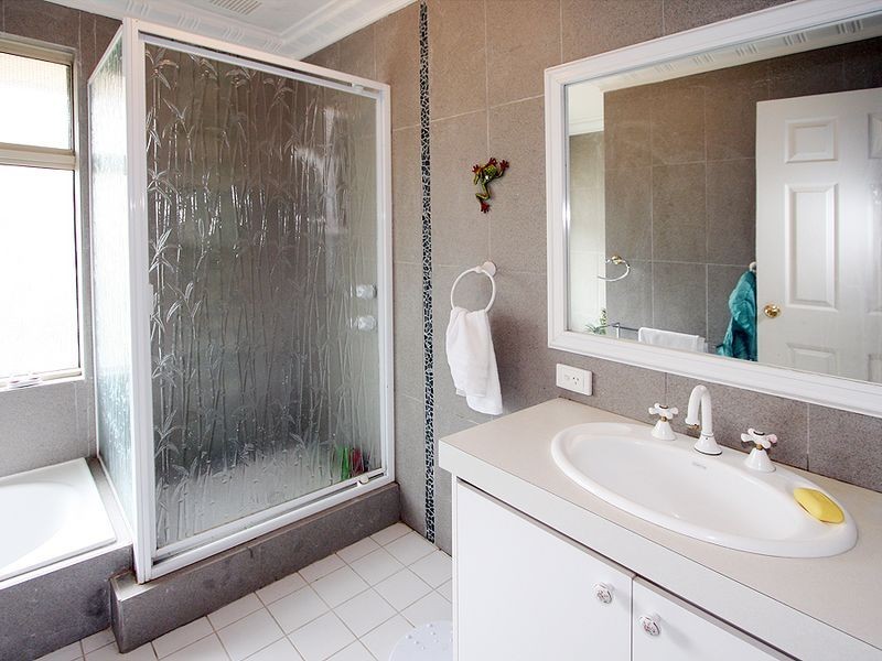 19 Seminole Avenue, Meadow Springs WA 6210