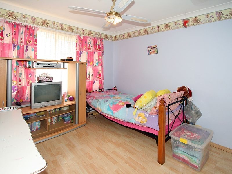 19 Seminole Avenue, Meadow Springs WA 6210