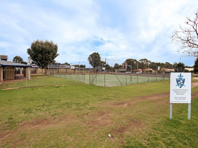 19 Seminole Avenue, Meadow Springs WA 6210