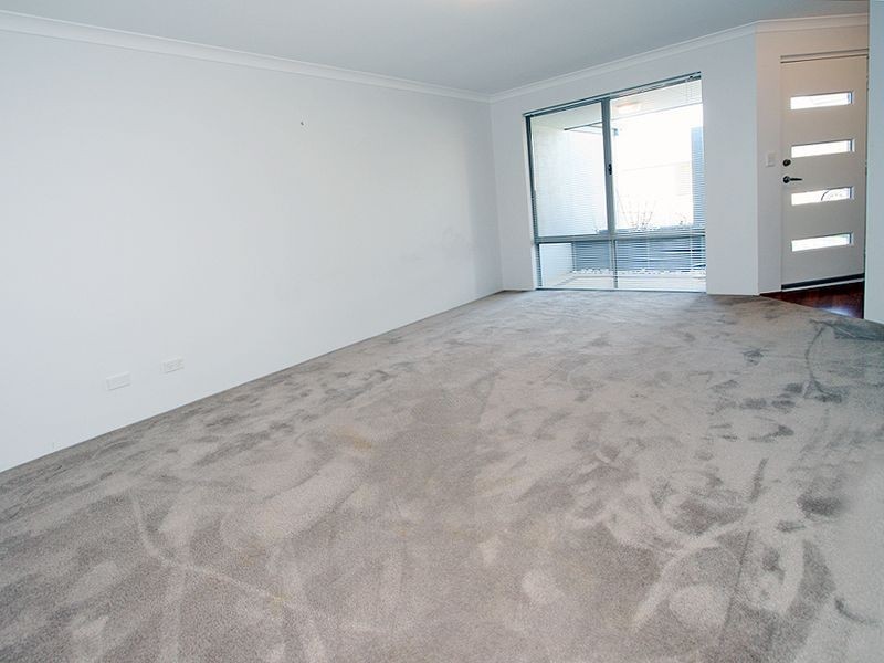 85 Cawana Parkway, Lakelands WA 6180