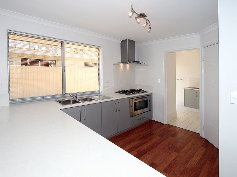 85 Cawana Parkway, Lakelands WA 6180