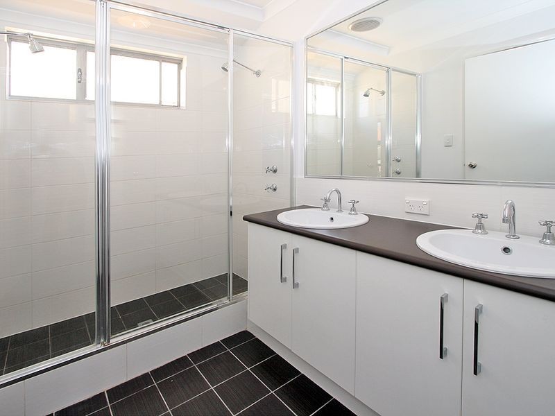 85 Cawana Parkway, Lakelands WA 6180