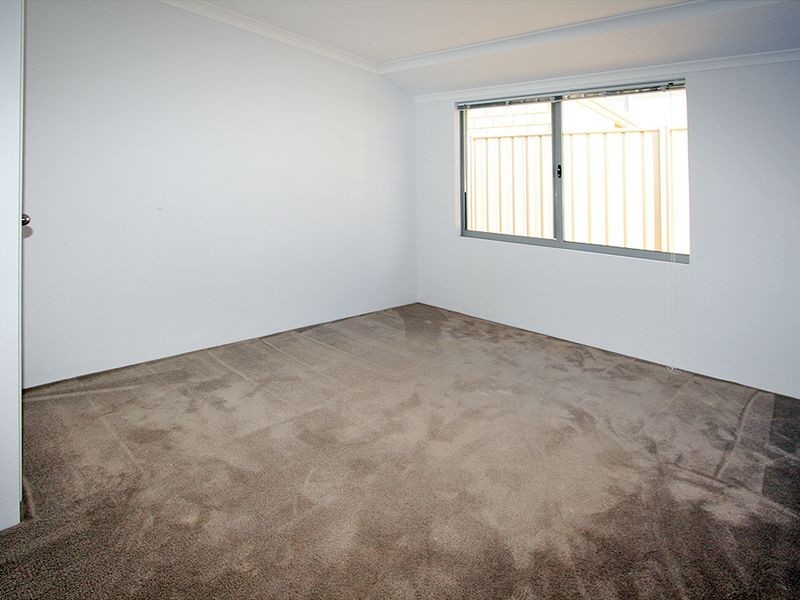 85 Cawana Parkway, Lakelands WA 6180